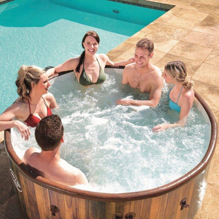 lay-z-spa-helsinki-hot-tub-hire