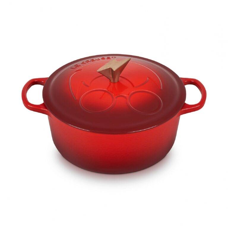 le-creuset-harry-potter-signature-round-dutch-oven